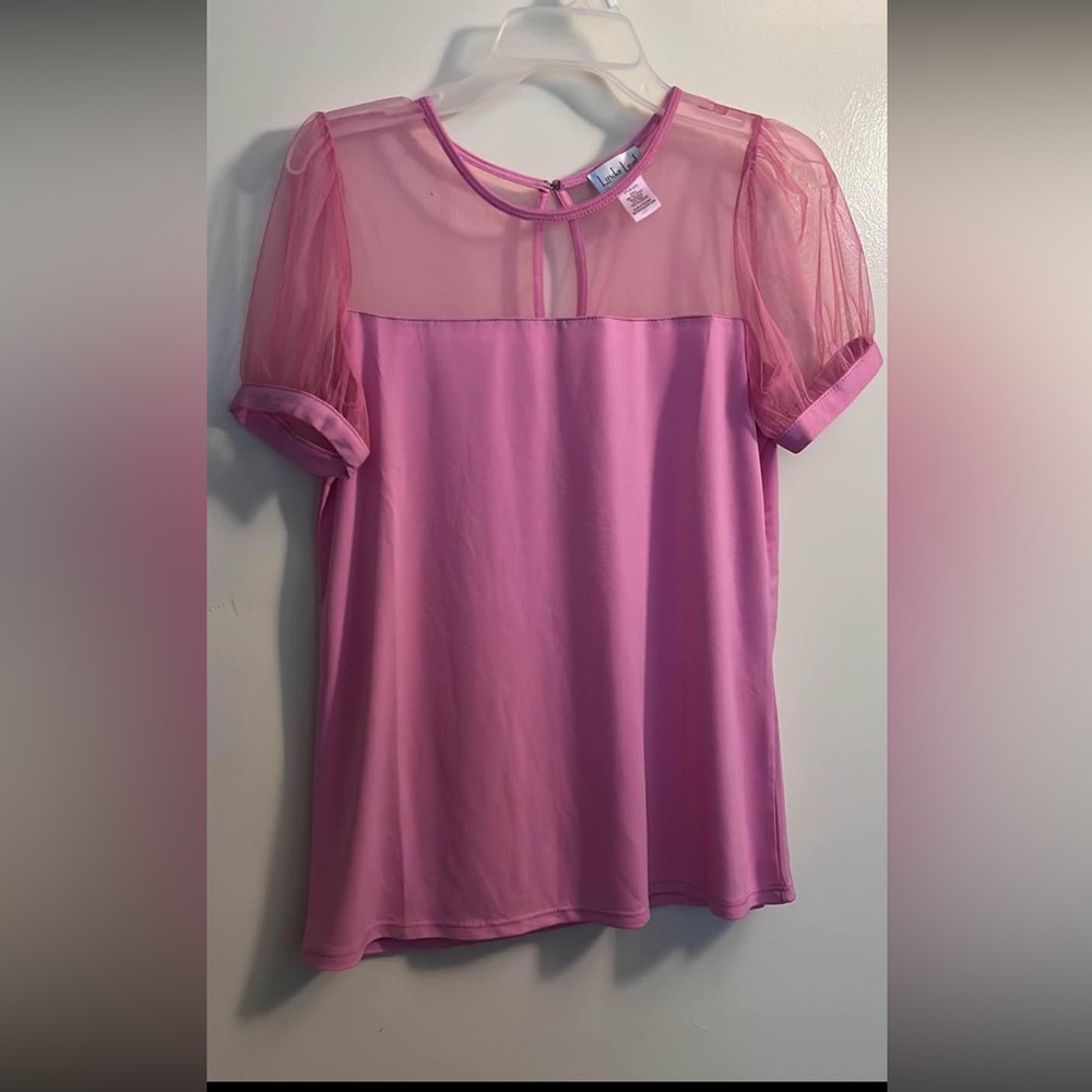 Pink Linda Leal Sheer Shoulder Top 🌼
